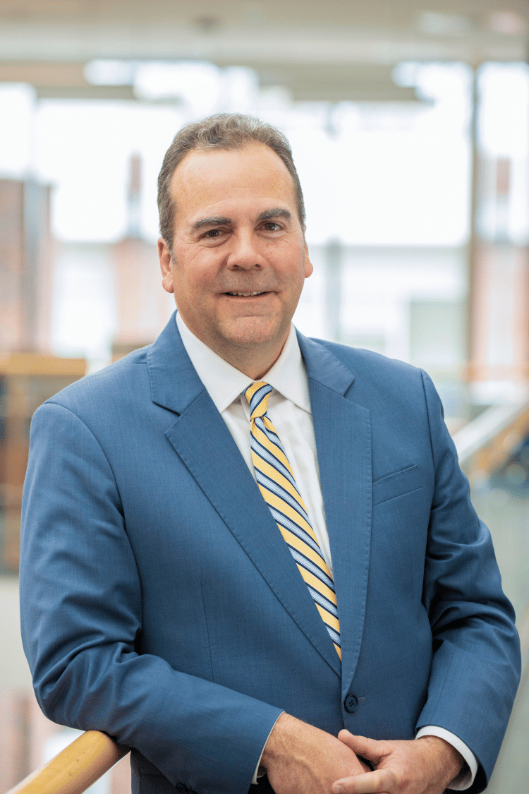 21st President of IWU Sheahon Zenger