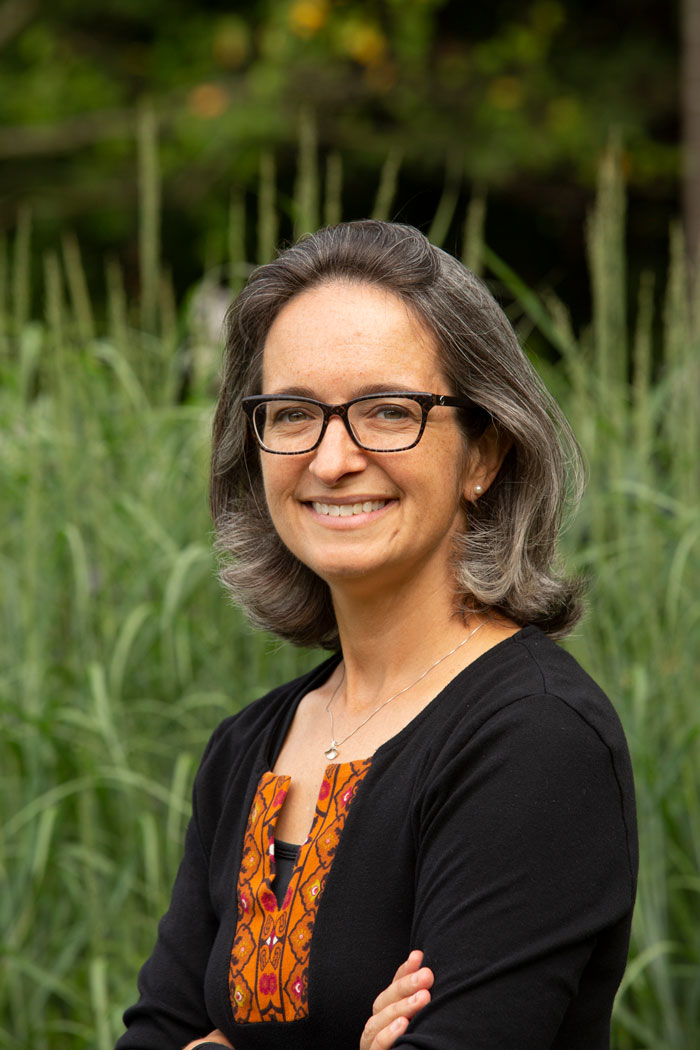 Dr. Joanne Diaz